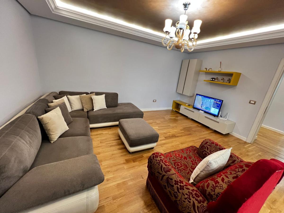 Tirana Center Apartman Kültér fotó